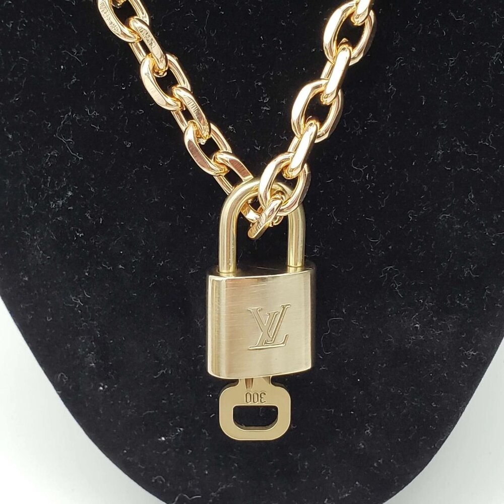 Authentic Louis Vuitton Lock & Key with Unbranded Gold Plated Chain Necklace - Picture 6 of 8